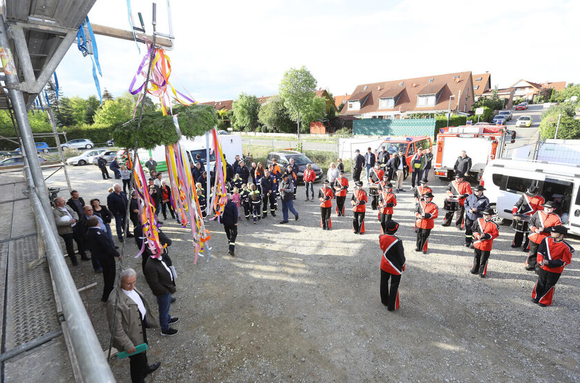 Richtfest für das Feuerwehrhaus in Hattorf