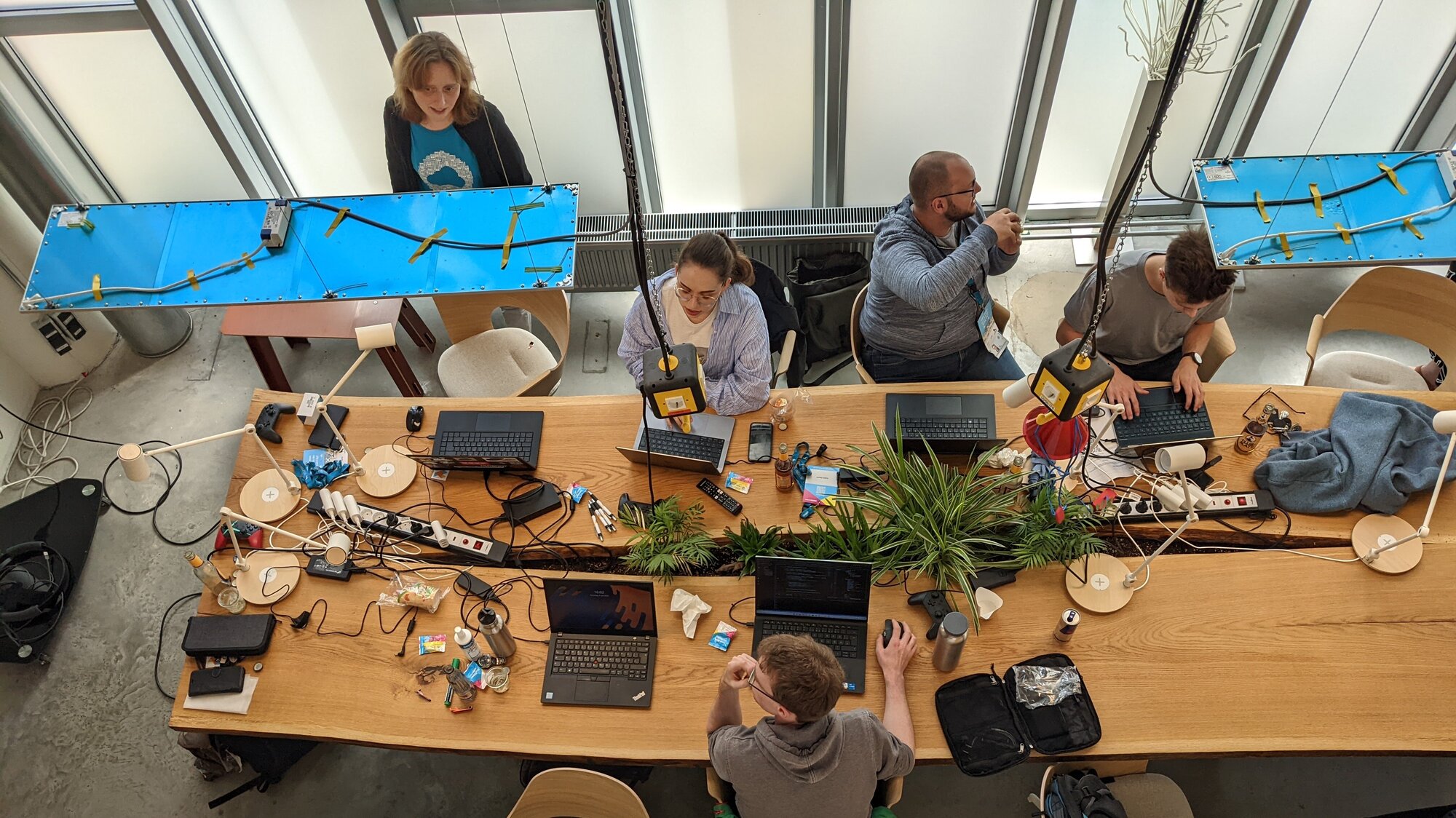 DigiWeek: Hackathon-Gruppenarbeit