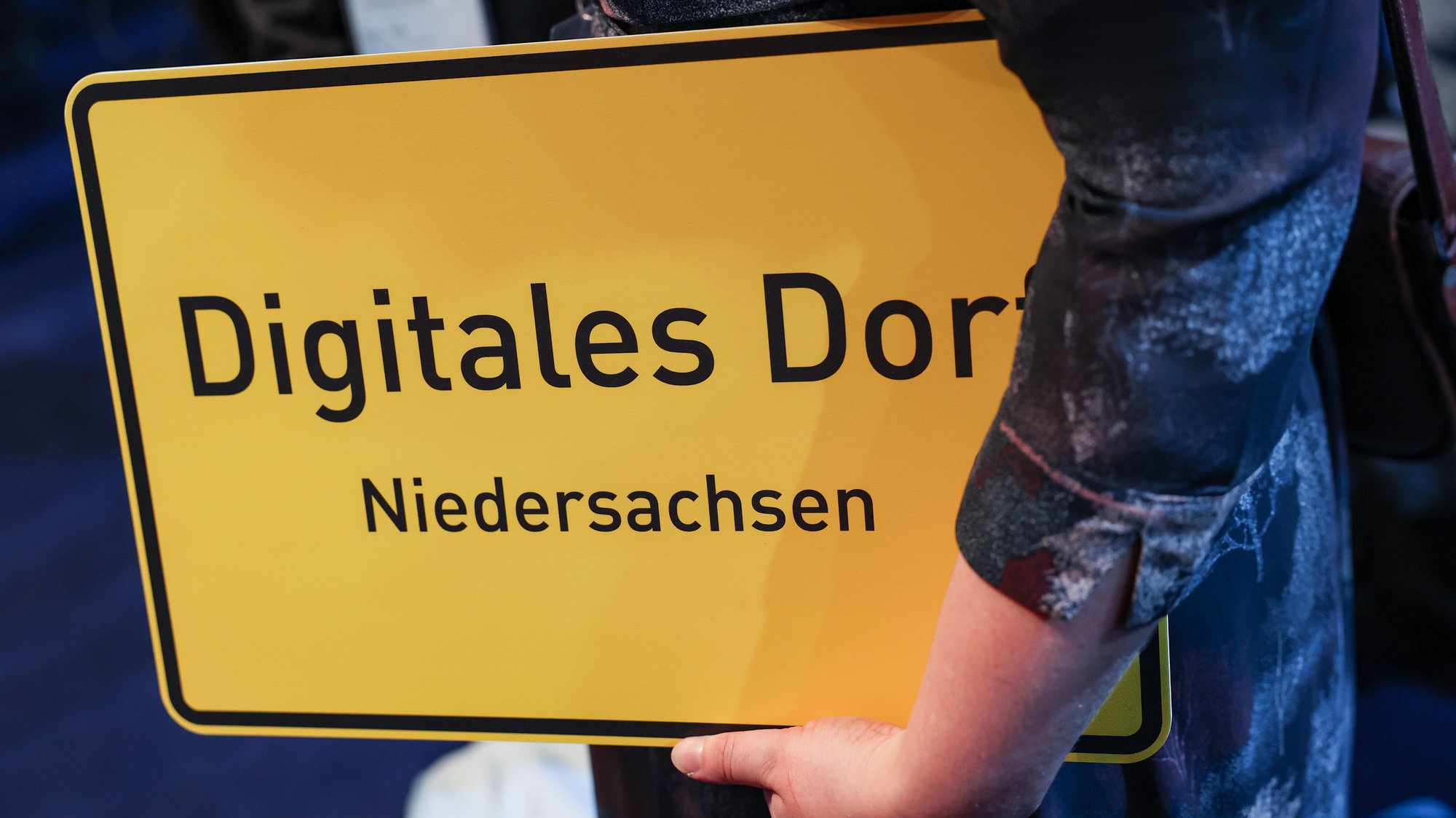 Masterplan Digitalisierung: Auch bei der 5G-Versorgung ist Niedersachsen nationaler Vorreiter. Niedersachsen hat die höchste Anzahl an 5G-Inititaitiven mit Bundesförderung.