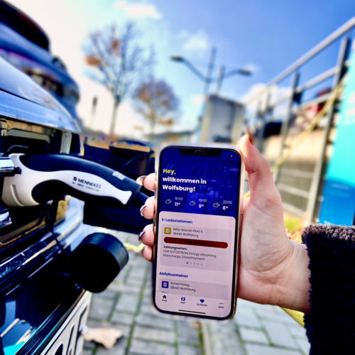 Smartphone mit Wolfsburg App