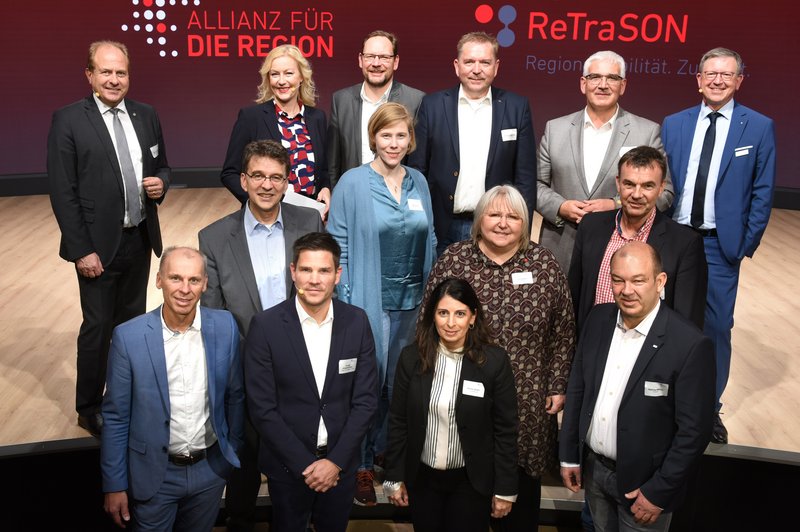 Referent:innen und Gäste der Auftaktveranstaltung im Projekt ReTraSON